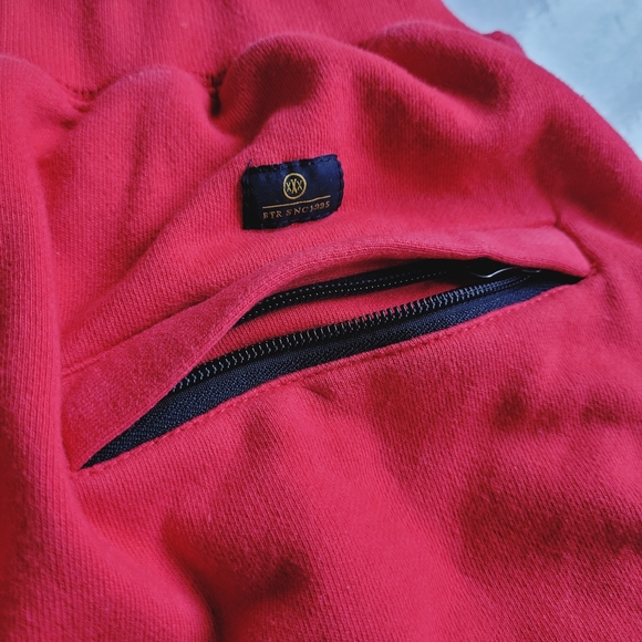 10.Deep Colourblock Fleece Shorts - Picture 3 of 6